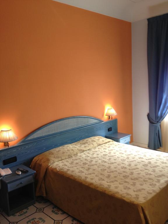 Hotel L' Anicre Varcaturo Kültér fotó