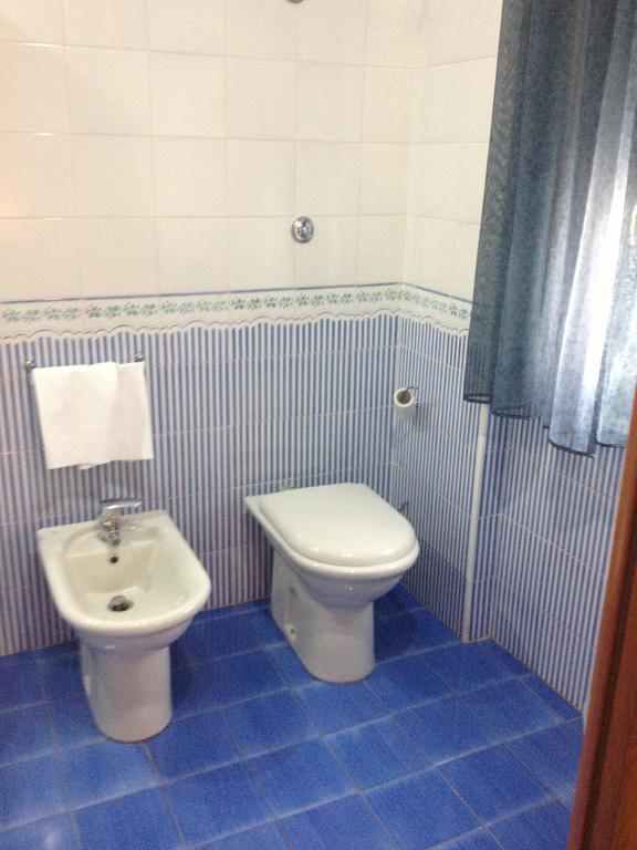 Hotel L' Anicre Varcaturo Szoba fotó